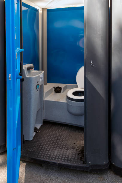 Portable Toilet Options We Offer in Keasbey, NJ